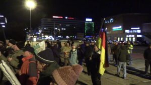 Sachsen Chemnitz erhebt sich : Aktionstag gegen Aufrüstung und Krieg!