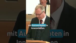 Grüne Autohasser behindern den Verkehr! Tobias Keller (AfD) klagt über grüne Verlogenheit.