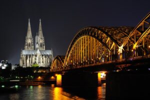 Servicekraft / Kellner (m/w/d)