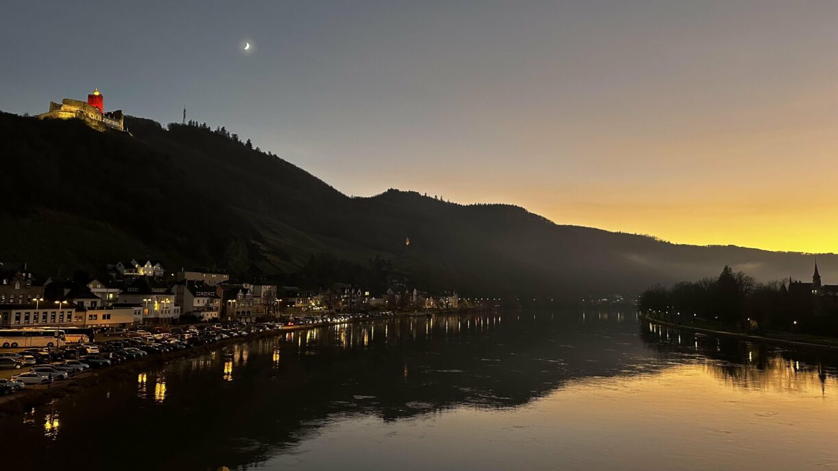 Sonnenuntergang an der Mosel