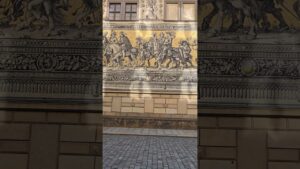 Der Fürstenzug in Dresden #dresden #fürstenzug #sachsen