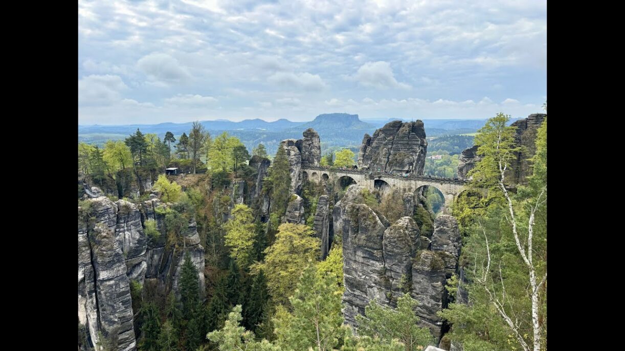 Spektakulär!!!   Basteibrücke der Felsenburg Neurathen in der sächsischen Schweiz 🥰 am Malerweg