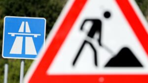 Verkehr in Sachsen: Wegen Bauarbeiten: Einschränkungen auf A13 erwartet