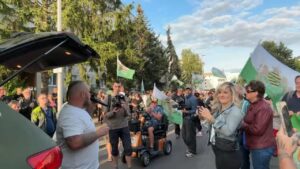 "Sachsen zur NO GO Area für kriminelle Migranten machen!" Freie Sachsen & Antifa Gegendemo 8.7.25